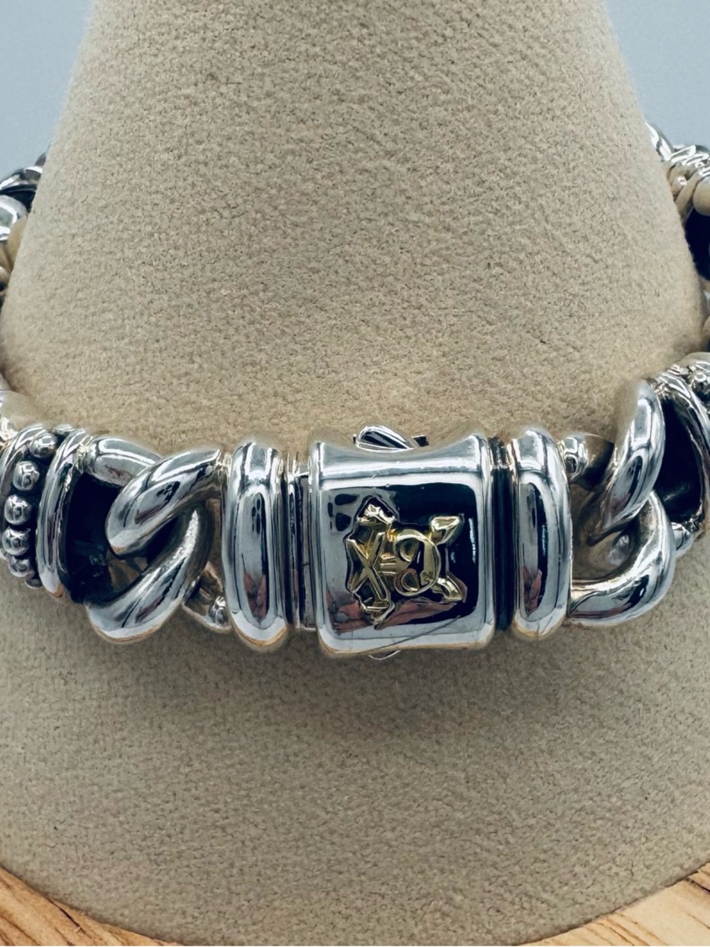 Men’s LAGOS Exclusive Sterling Silver Curb Link Bracelet with 18kt gold accent.